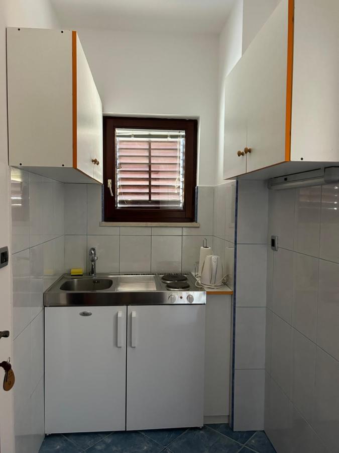 Apartmani Baki Podstrana Exterior photo