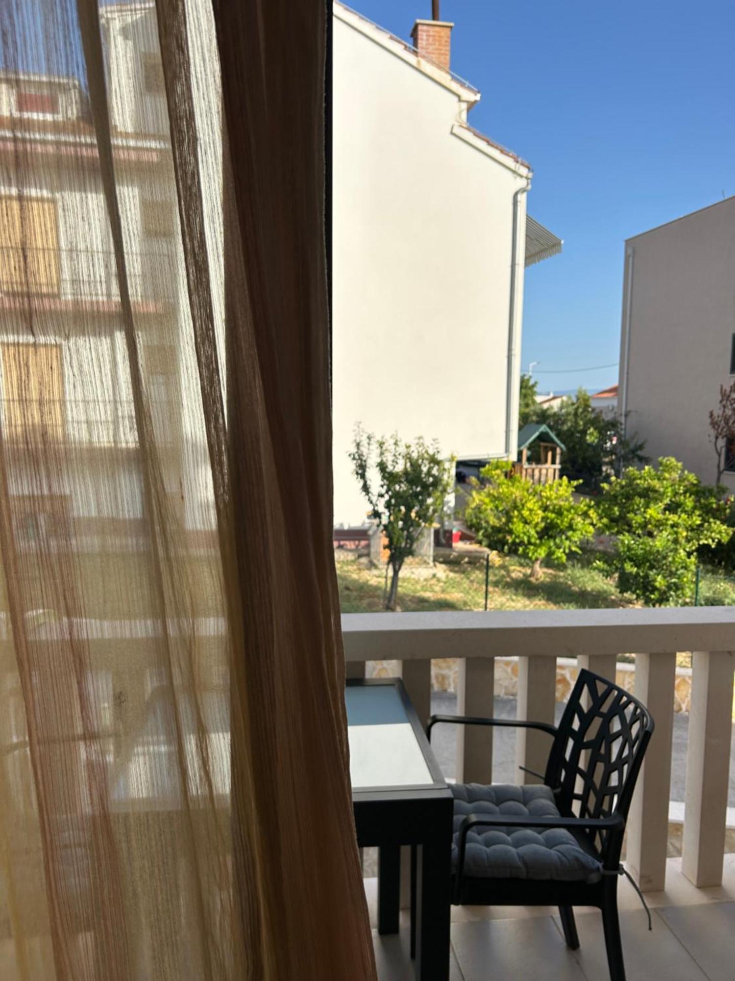 Apartmani Baki Podstrana Exterior photo