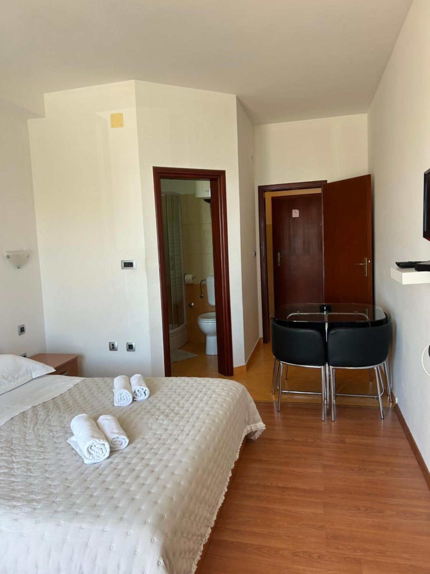 Apartmani Baki Podstrana Exterior photo