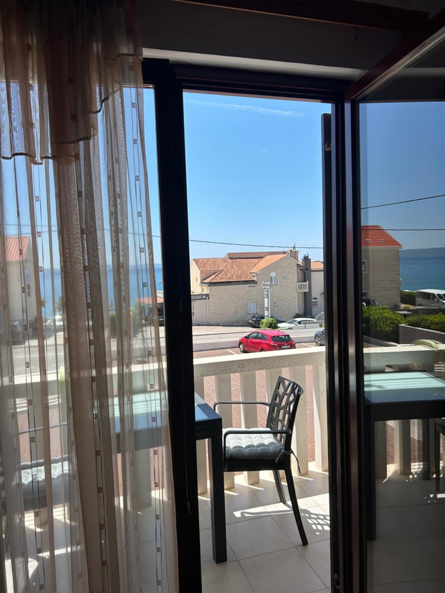 Apartmani Baki Podstrana Exterior photo